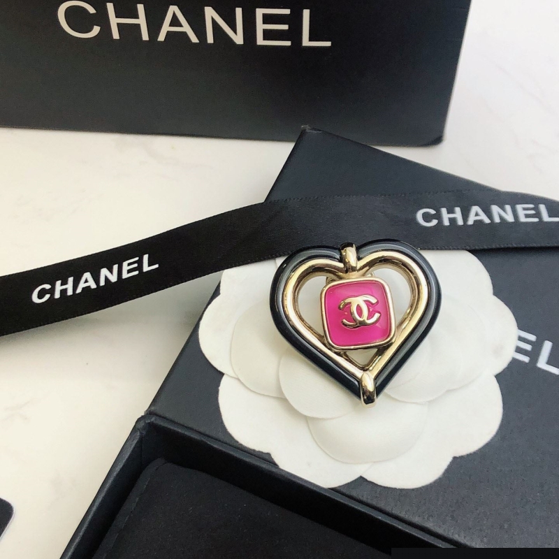 Ch*el brooches